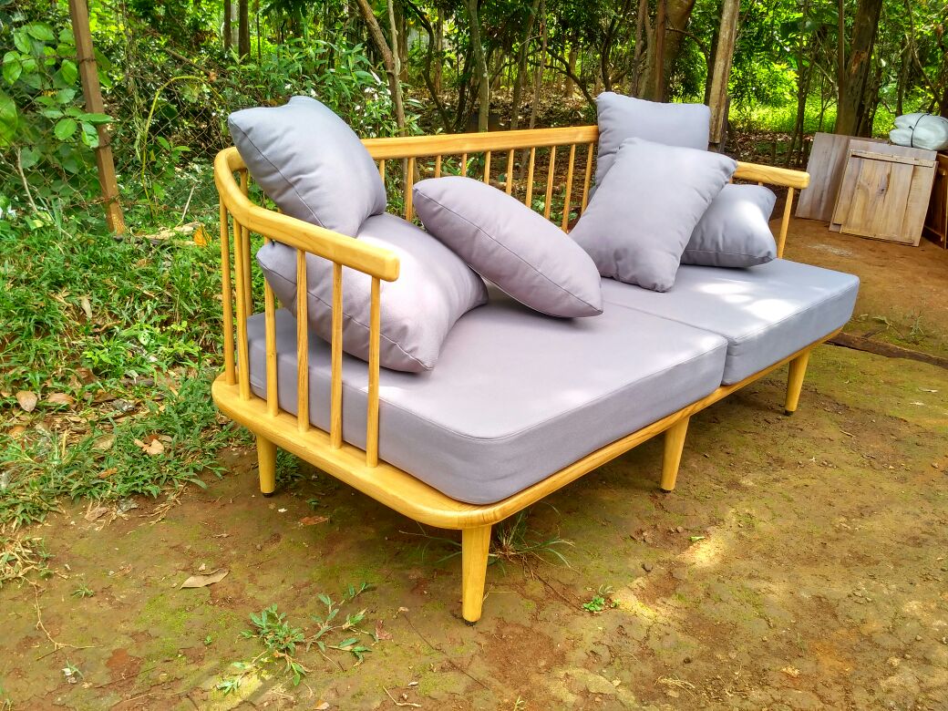 modern sofa of wooden works jepara
