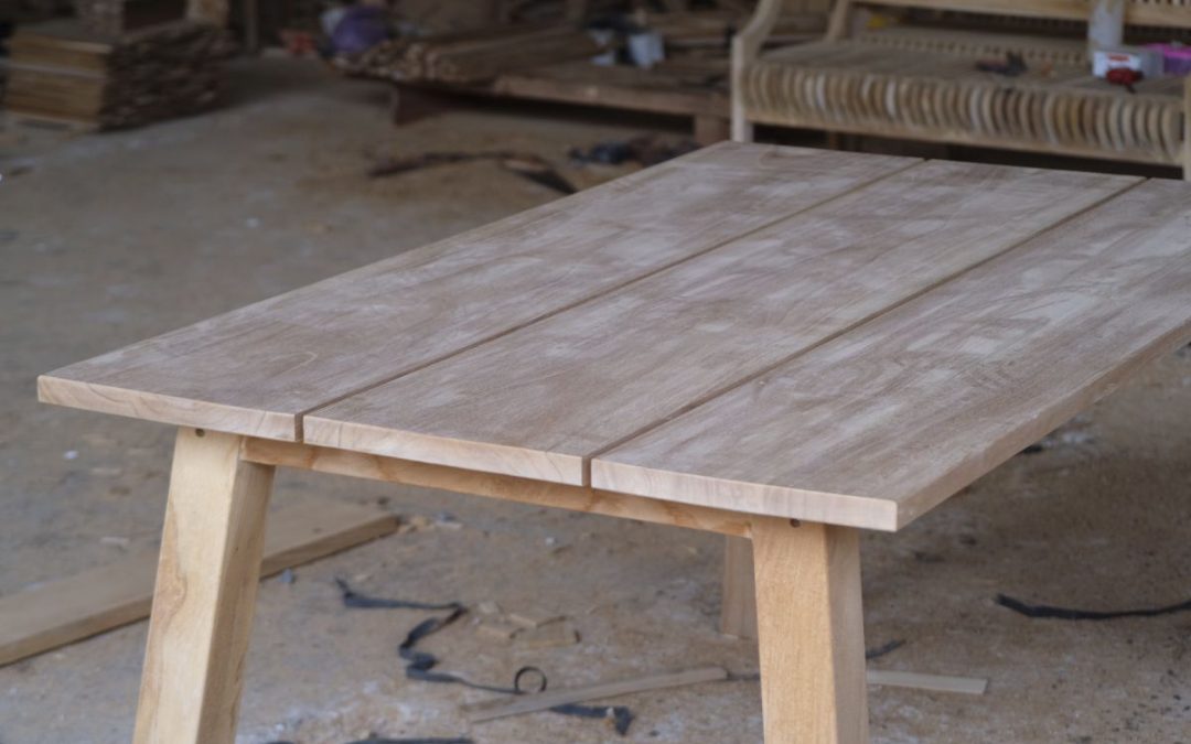 Choosing the Right Dining Table